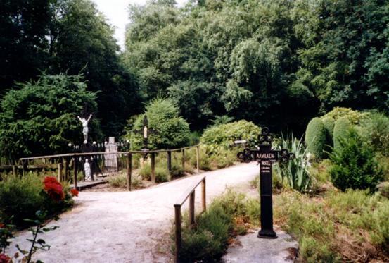 oud-kerkhof (1269K)